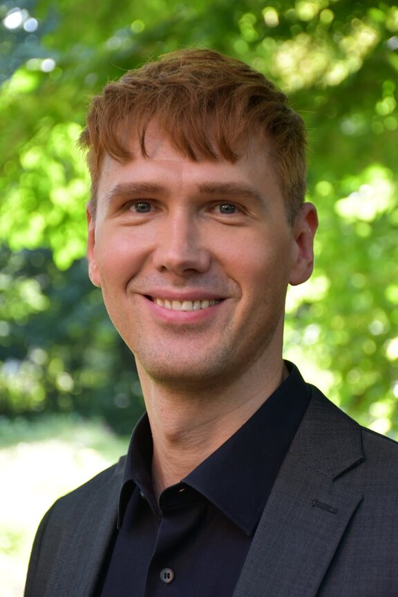 Alexander_Roesner.jpg  